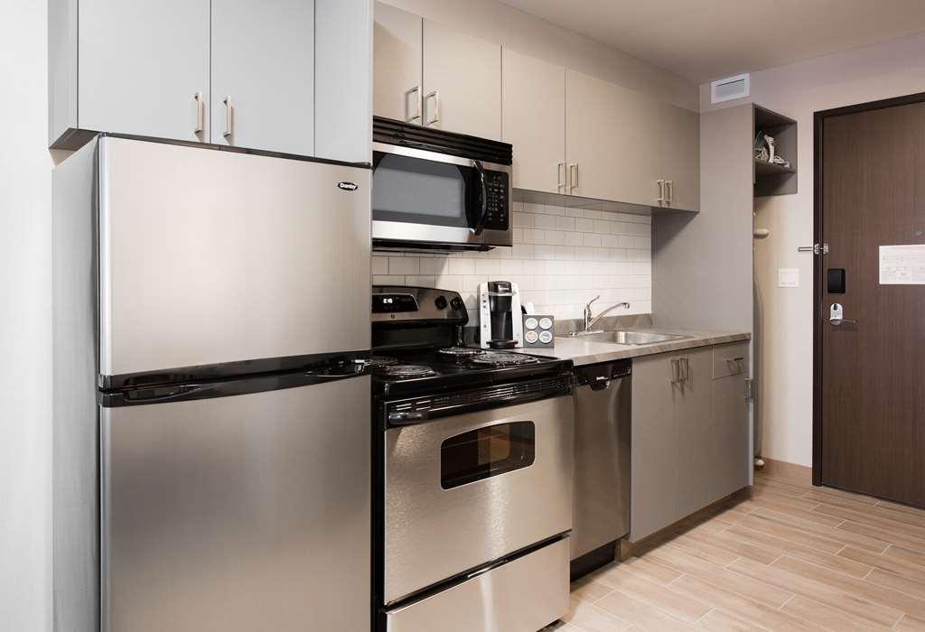 Pomeroy Inn & Suites Prince George Fasilitas foto
