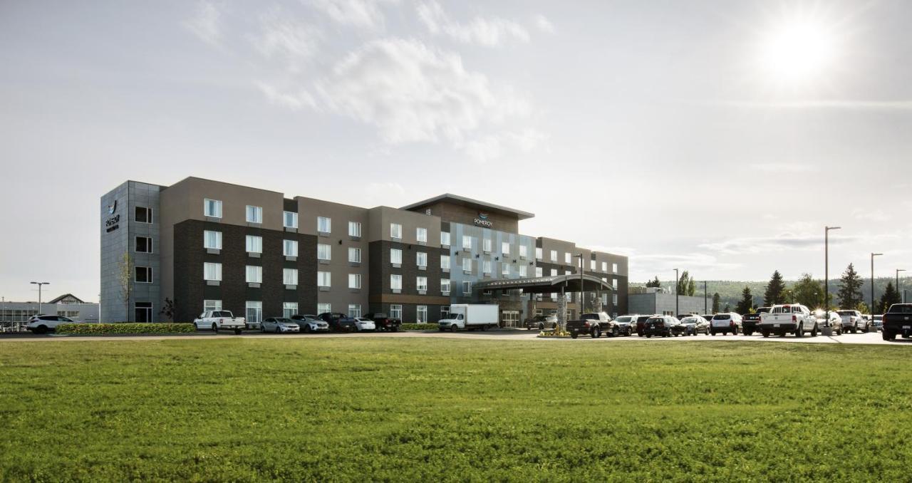 Pomeroy Inn & Suites Prince George Bagian luar foto